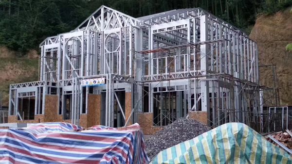 建完輕鋼別墅后你會(huì)發(fā)現(xiàn)意外的驚喜!(圖1) 輕鋼別墅