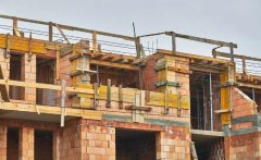 輕鋼、磚混、木材哪種建房比較好？