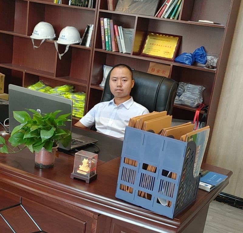 睿婕輕鋼別墅:公司合體成員致所有業(yè)主的一封家書(圖3) 睿婕董事長(zhǎng)